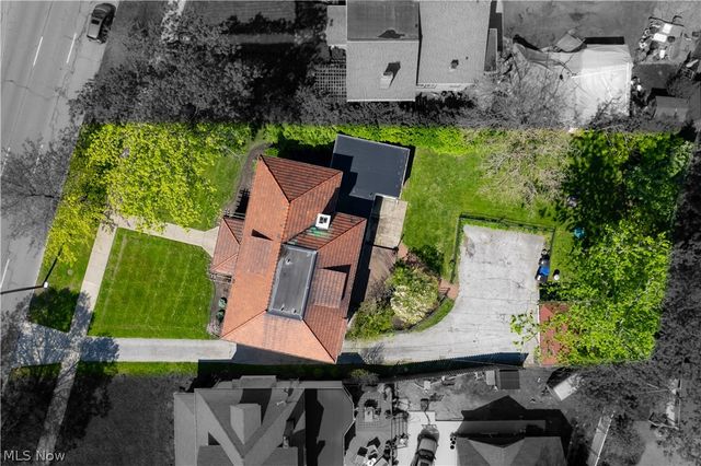 12582 Clifton Boulevard, Lakewood, OH 44107