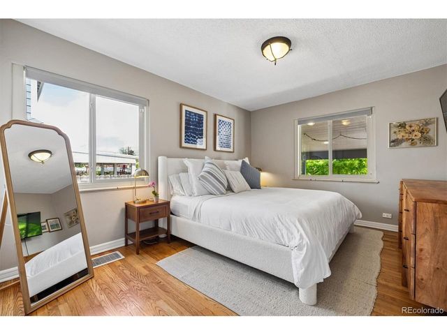 730 Ivanhoe St, Denver, CO 80220