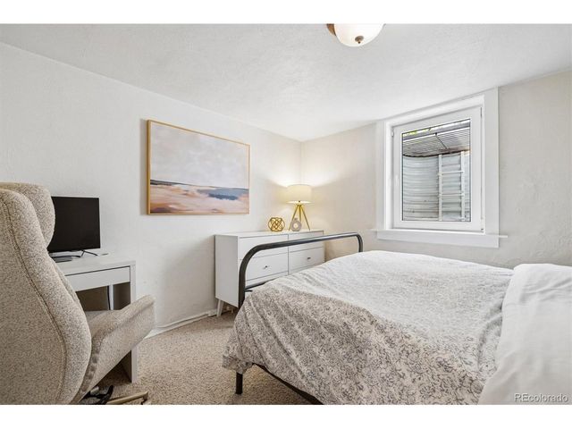 730 Ivanhoe St, Denver, CO 80220