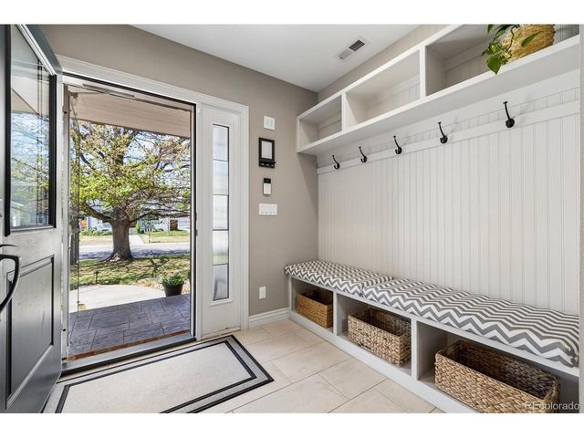 730 Ivanhoe St, Denver, CO 80220