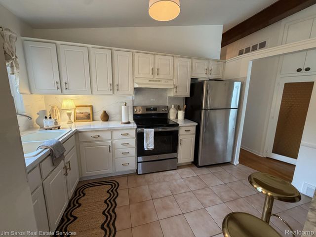 22518 Avalon Street, St. Clair Shores, MI 48080