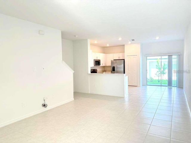 10443 LAVENDER ASTER TRAIL, San Antonio, FL 33576