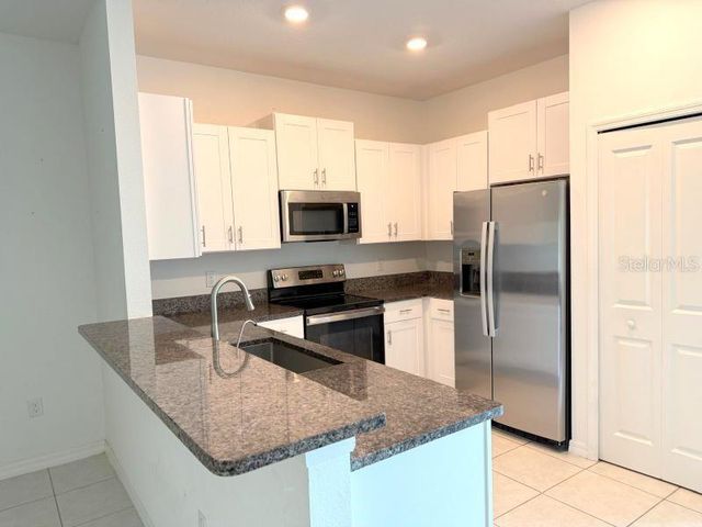 10443 LAVENDER ASTER TRAIL, San Antonio, FL 33576