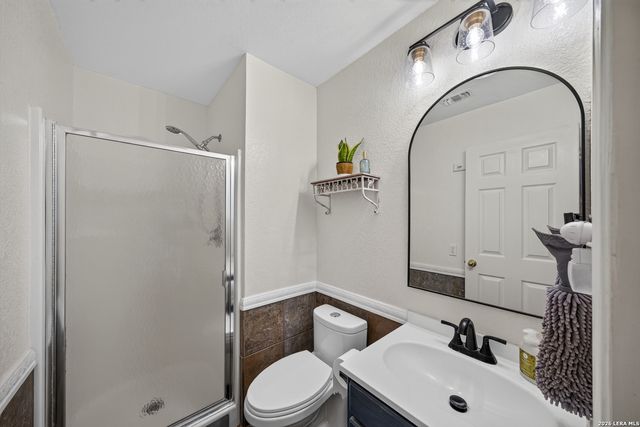3030 Oak Hollow Dr, New Braunfels, TX 78132