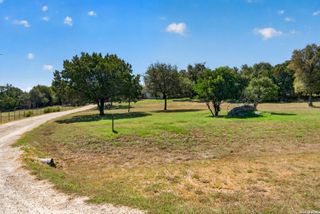 3030 Oak Hollow Dr, New Braunfels, TX 78132