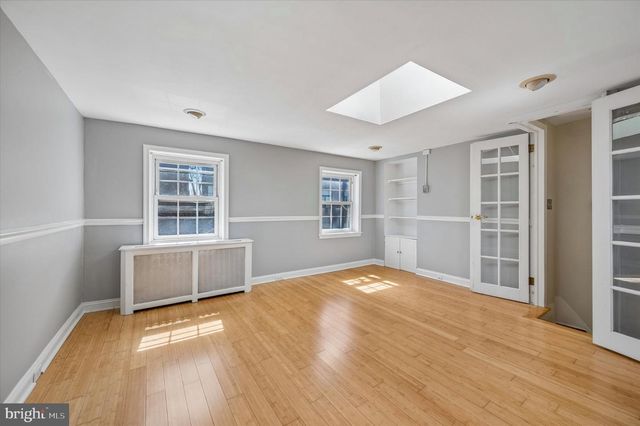 2834 EDGEMONT, Philadelphia, PA 19134