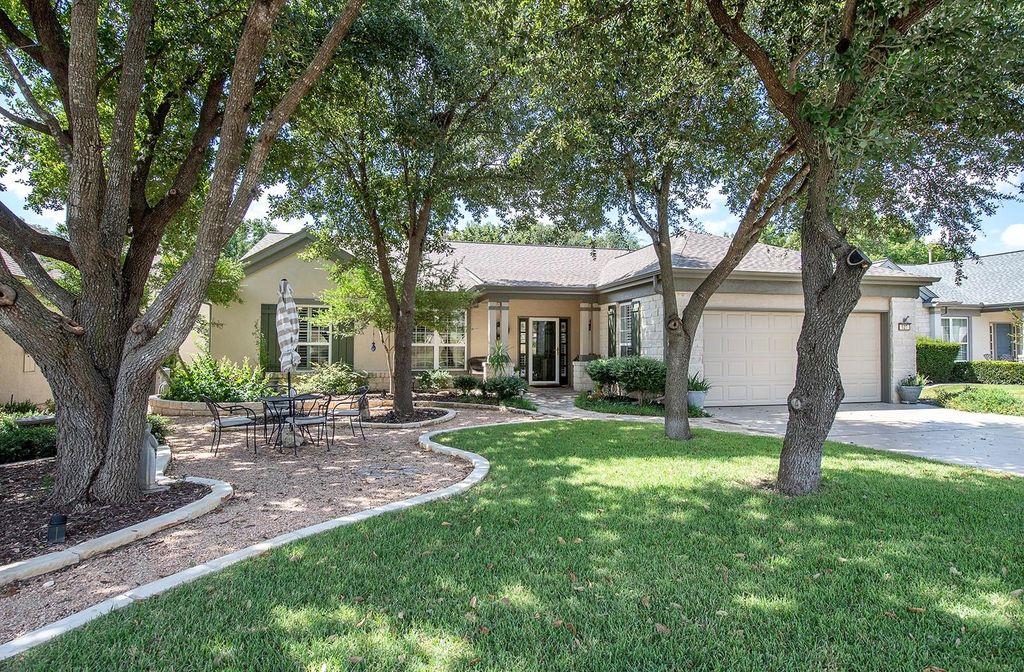 627 Armstrong DR, Georgetown, TX 78633