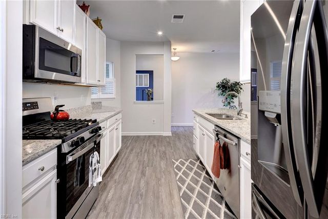 9476 Astilbe LN, Toano, VA 23168