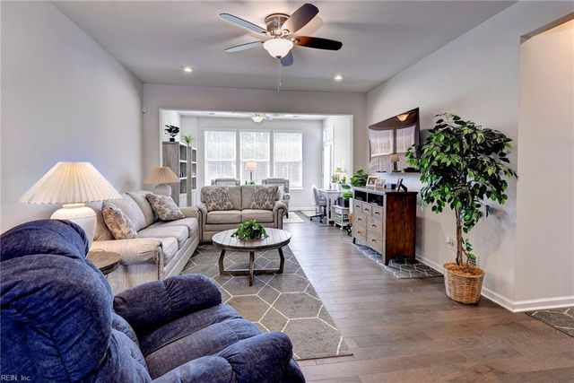 9476 Astilbe LN, Toano, VA 23168