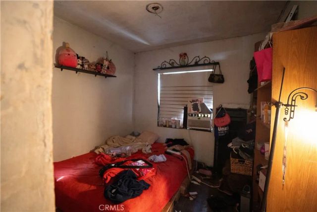 6174 Jurupa Avenue, Riverside, CA 92504