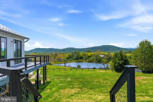 23 WHITE HORSE HILL LN, Amissville, VA 20106