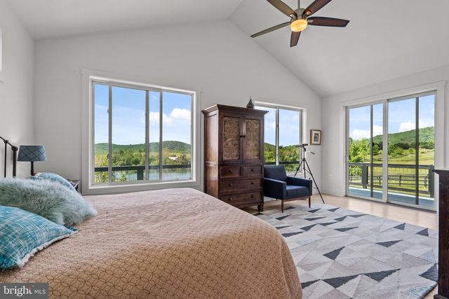 23 WHITE HORSE HILL LN, Amissville, VA 20106