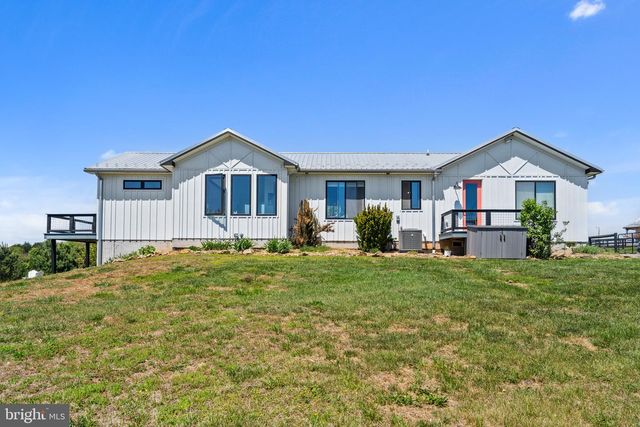 23 WHITE HORSE HILL LN, Amissville, VA 20106