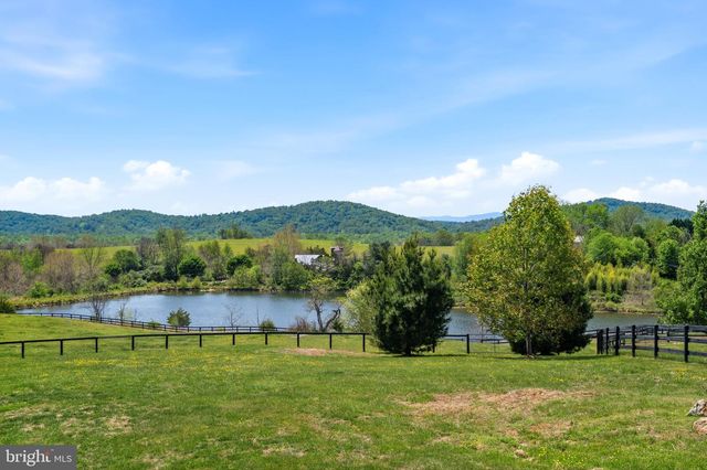 23 WHITE HORSE HILL LN, Amissville, VA 20106