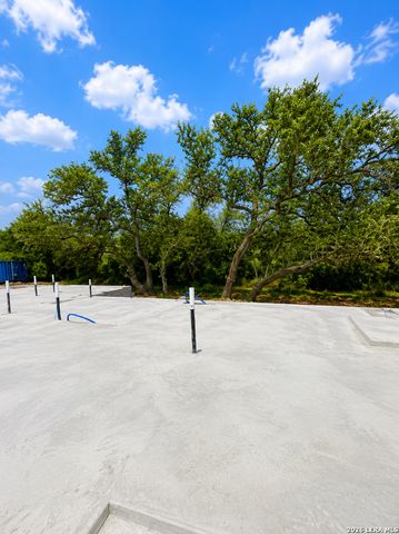 132 MAPLE TER, New Braunfels, TX 78132
