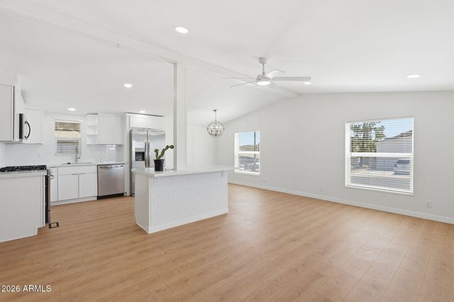 13234 N 19TH Street, Phoenix, AZ 85022