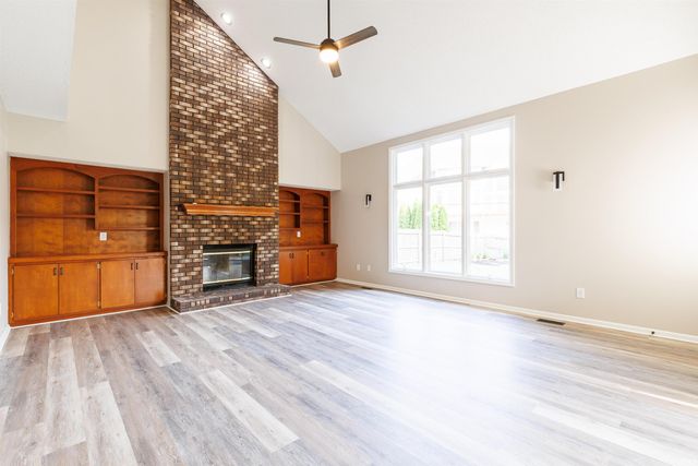 1303 Winnsboro Pass, Fort Wayne, IN 46845