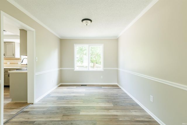 1303 Winnsboro Pass, Fort Wayne, IN 46845