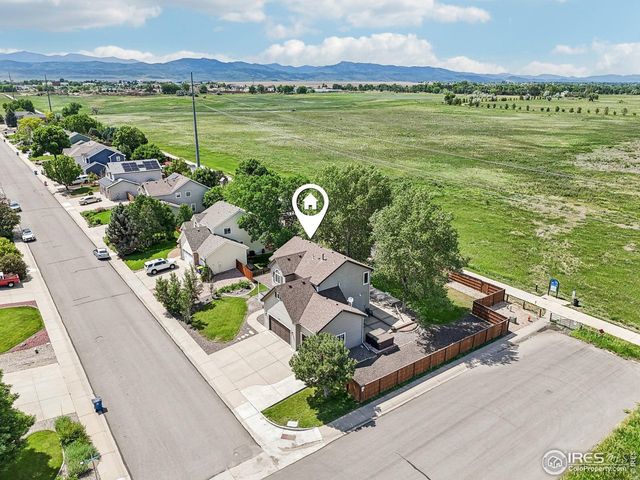 1041 Wisteria Dr, Loveland, CO 80538