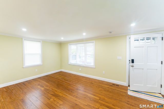 121 Victory Street, Stratford, CT 06615
