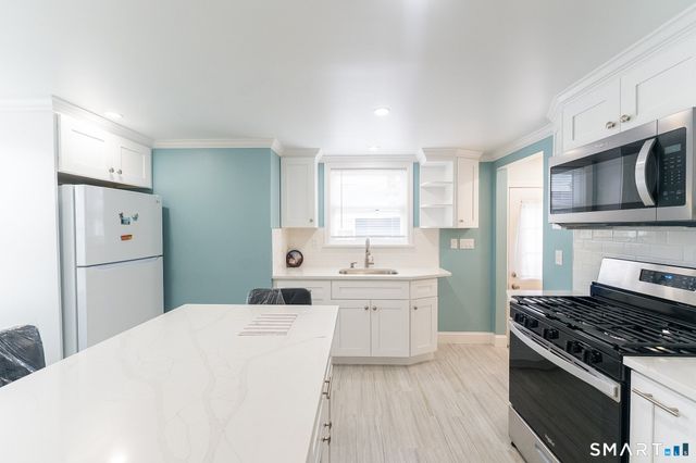 121 Victory Street, Stratford, CT 06615