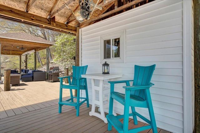 1055 REDBUD LN, Moneta, VA 24121