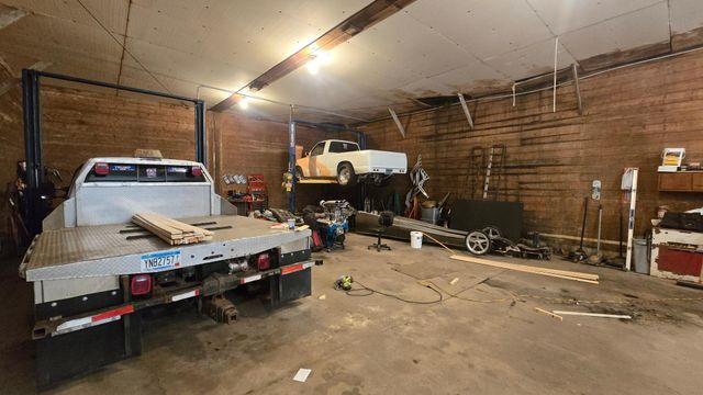 28143 N Island Circle, Hollandale, MN 56045