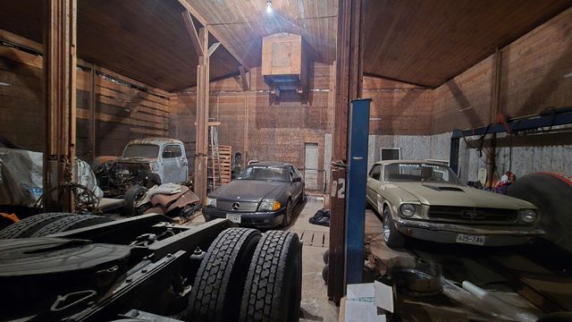 28143 N Island Circle, Hollandale, MN 56045