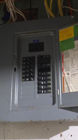 28143 N Island Circle, Hollandale, MN 56045