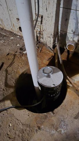 28143 N Island Circle, Hollandale, MN 56045