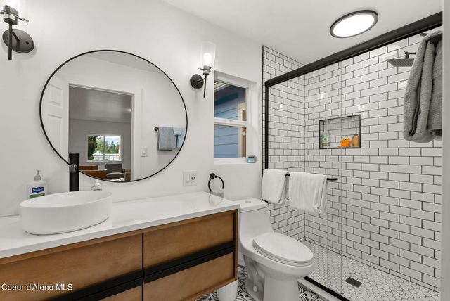 7492 Mohawk St, Bonners Ferry, ID 83805