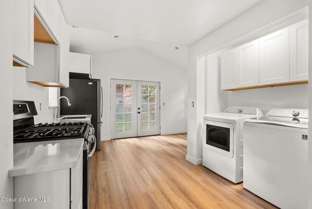 7492 Mohawk St, Bonners Ferry, ID 83805