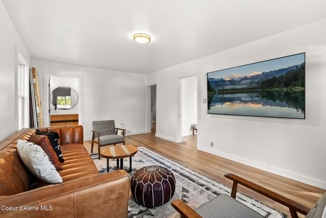 7492 Mohawk St, Bonners Ferry, ID 83805