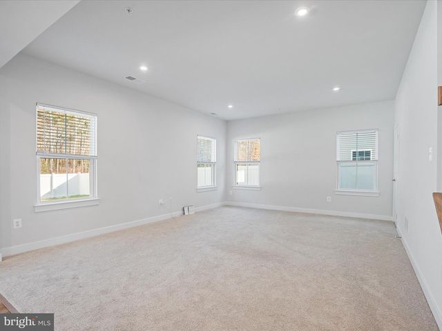 303 PATHFINDER CIR, Grasonville, MD 21638