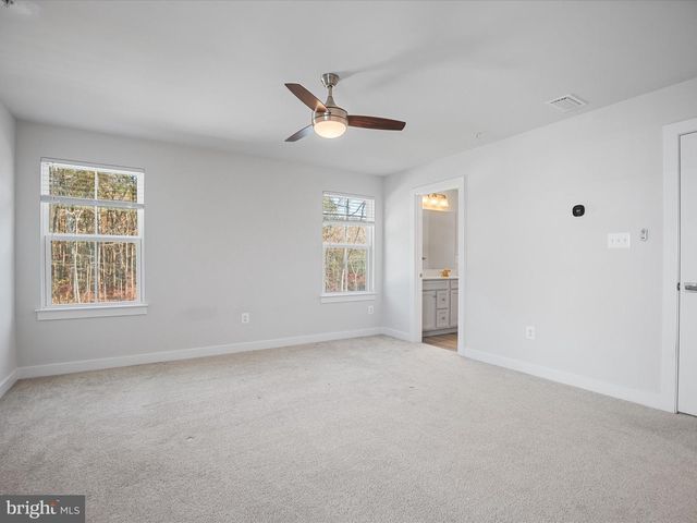 303 PATHFINDER CIR, Grasonville, MD 21638