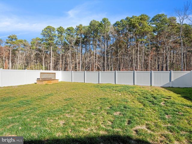 303 PATHFINDER CIR, Grasonville, MD 21638