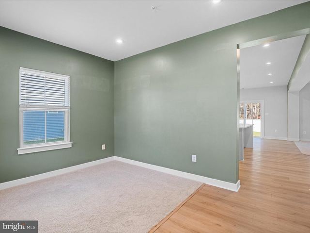 303 PATHFINDER CIR, Grasonville, MD 21638