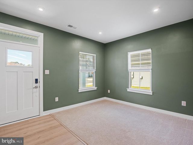 303 PATHFINDER CIR, Grasonville, MD 21638