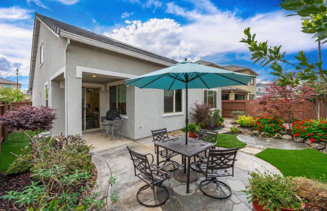 9024 Orlov Way, Roseville, CA 95747