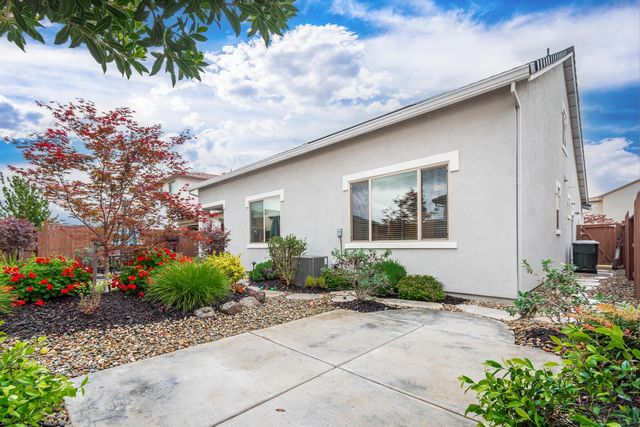 9024 Orlov Way, Roseville, CA 95747