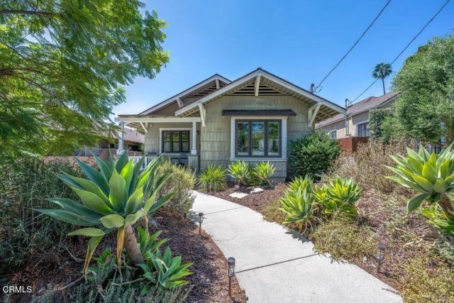 961 N Michigan Avenue, Pasadena, CA 91104