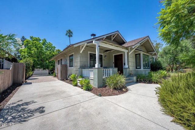 961 N Michigan Avenue, Pasadena, CA 91104