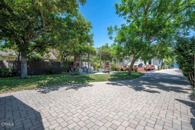 961 N Michigan Avenue, Pasadena, CA 91104