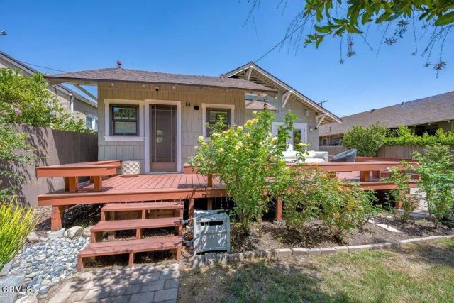 961 N Michigan Avenue, Pasadena, CA 91104