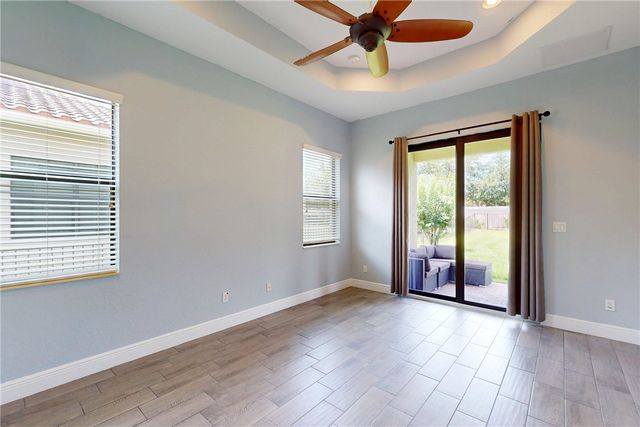 5537 57th Way, Vero Beach, FL 32967