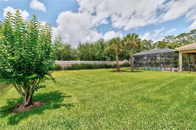 5537 57th Way, Vero Beach, FL 32967