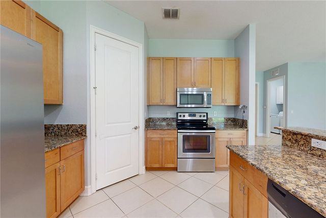 5537 57th Way, Vero Beach, FL 32967