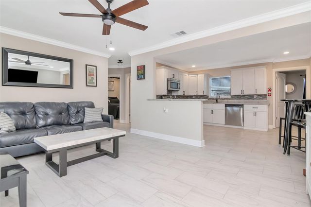 7712 E COMANCHE AVENUE, Tampa, FL 33610