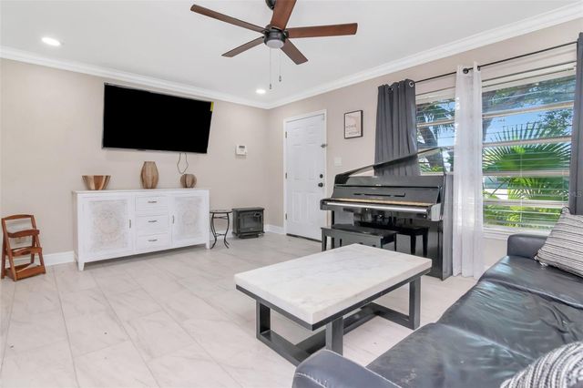 7712 E COMANCHE AVENUE, Tampa, FL 33610