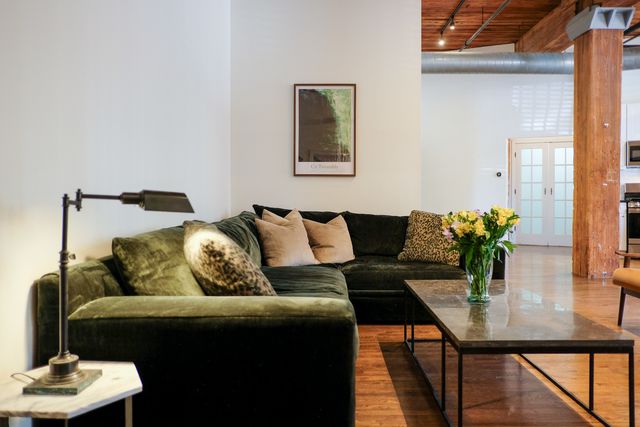 550 N Kingsbury Street 111, Chicago, IL 60654